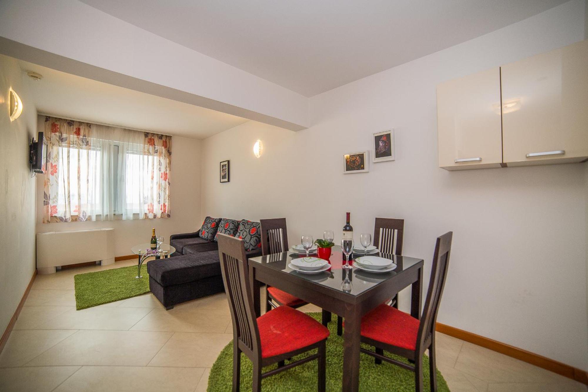 Apartments Milan Makarska Zimmer foto