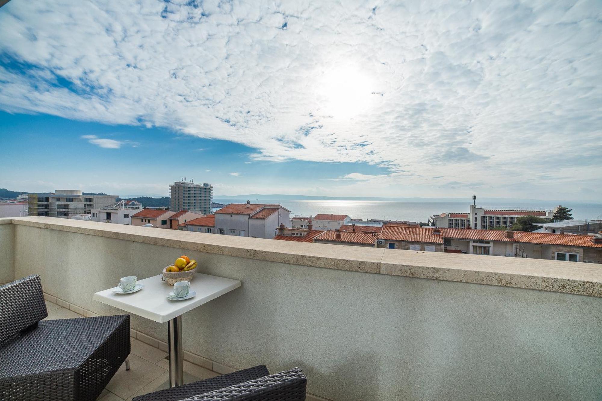 Apartments Milan Makarska Zimmer foto
