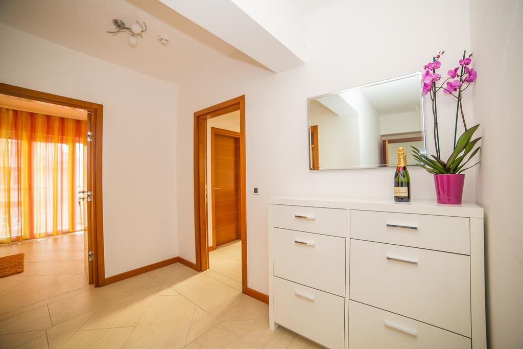Apartments Milan Makarska Exterior foto